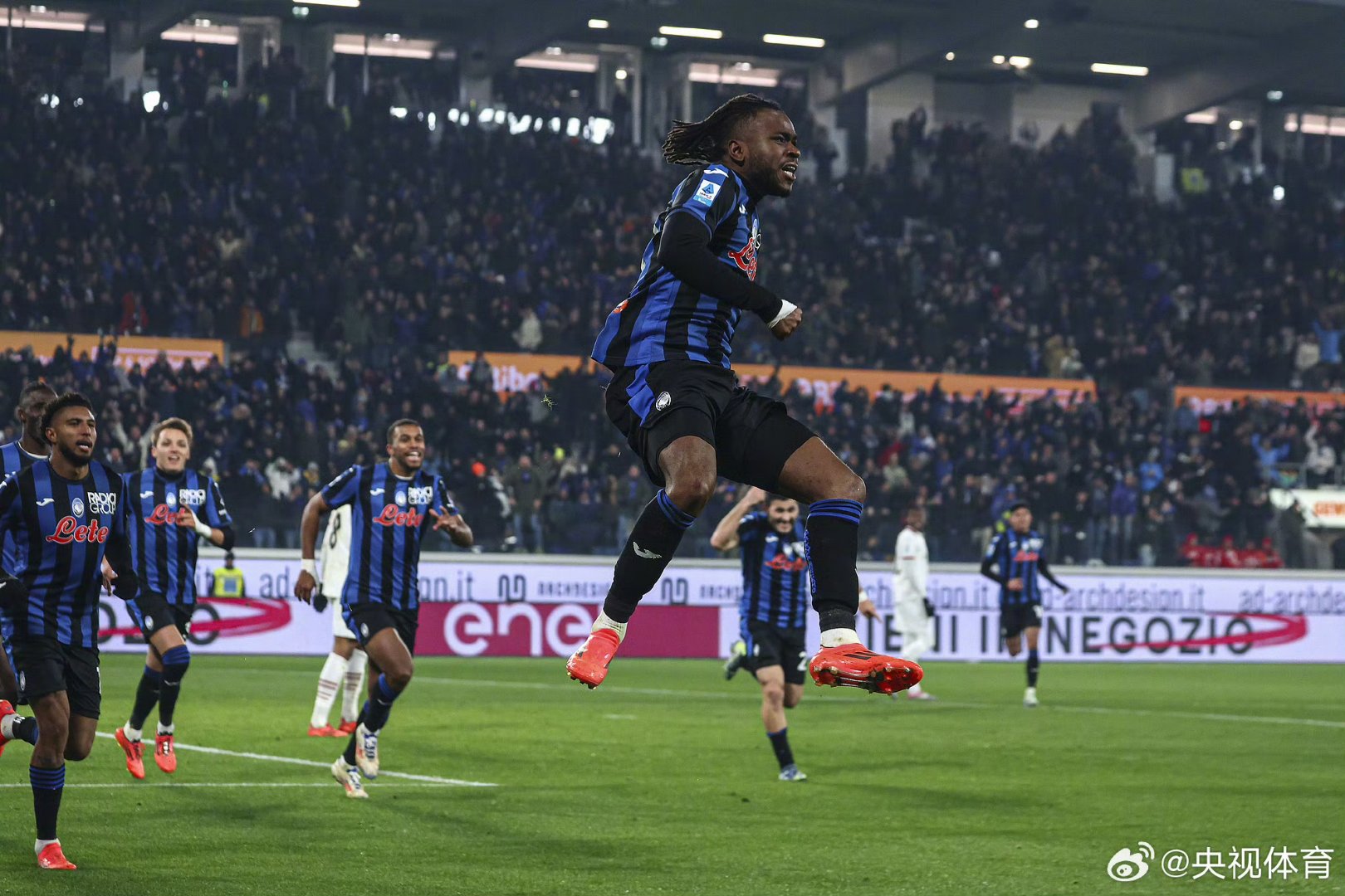 对一个消防 对一个消防